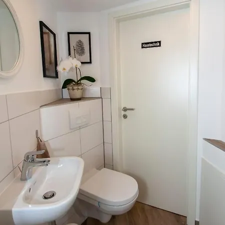 Am Schloss Apartman *